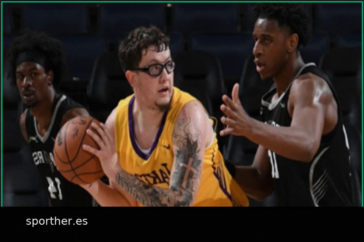 Fallo judicial podría enviar al aspirante de los Lakers Robbie Ávila de regreso a la universidad